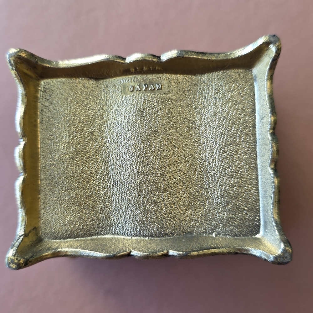Vintage Ornate Jewelry / Trinket Box with Floral Lid | Made in Japan - Picture 5 of 7